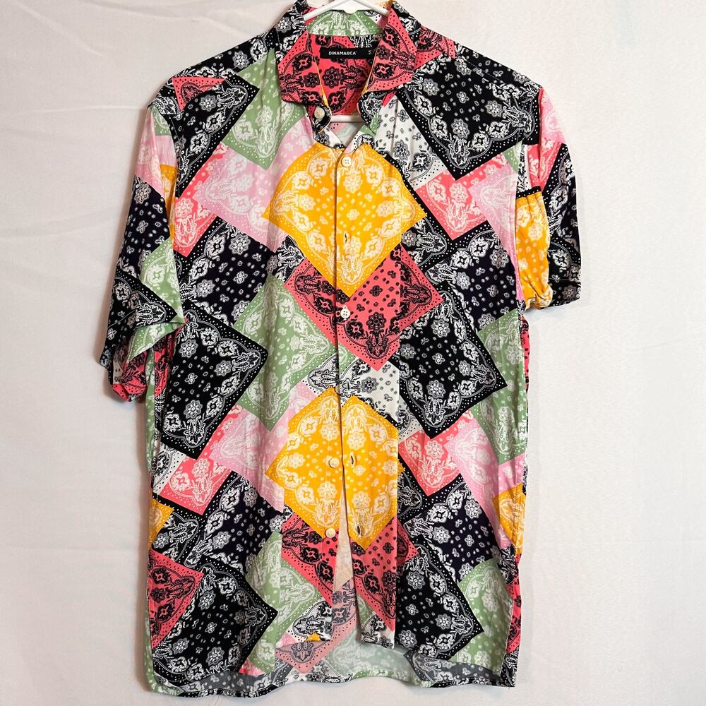 3 FOR $50! 🎁 DINAMARCA Bandana Paisley Button Up Shirt Sz. M